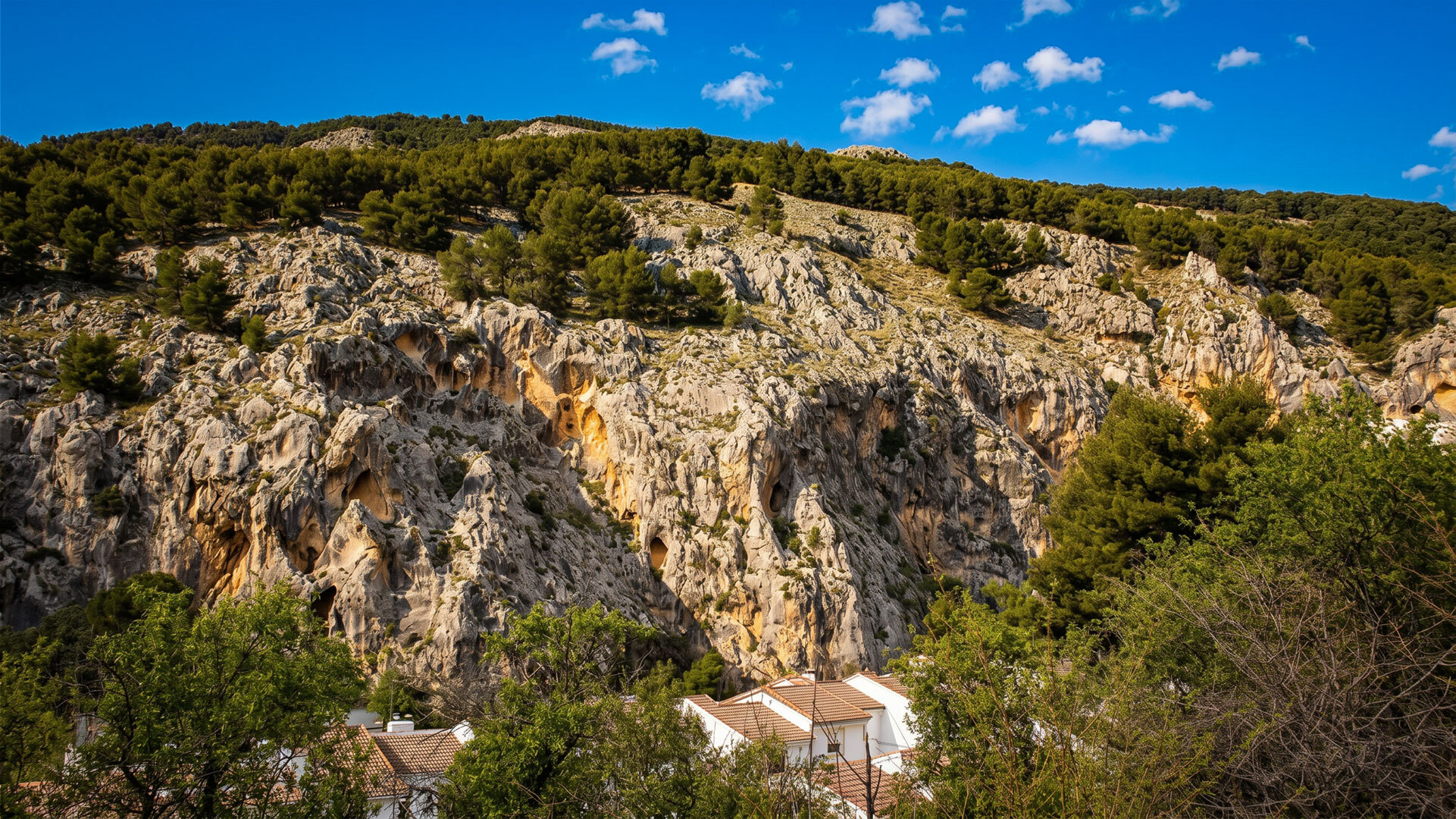 Felslandschaft bei Torres in der Sierra Mágina